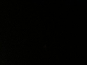 Oscuramento totale<br />La luna è in basso al centro